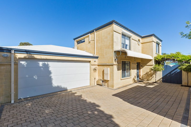 Photo - 36a Norma Road, Alfred Cove WA 6154 - Image 2