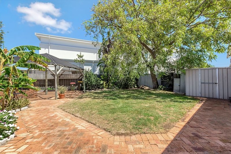 36a Peet Crescent, Trigg WA 6029