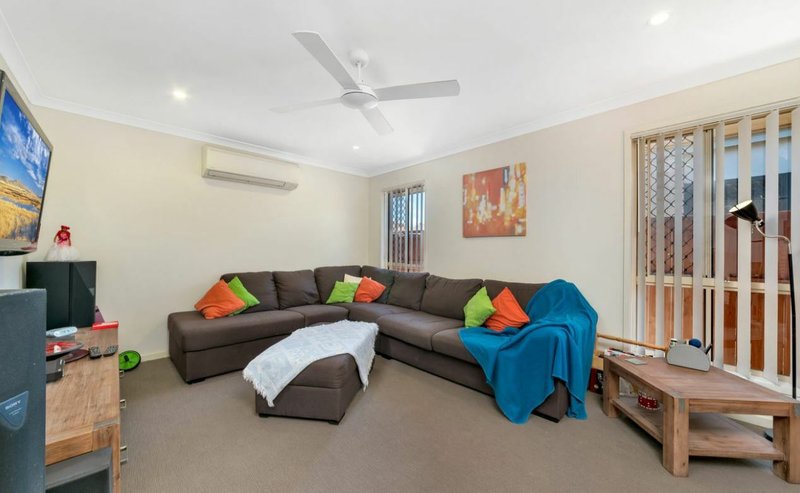 Photo - 36A Retreat Cres , Narangba QLD 4504 - Image 5