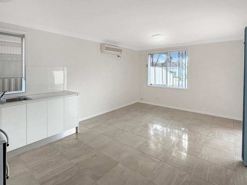 Photo - 36A Robson Avenue, Gorokan NSW 2263 - Image 2