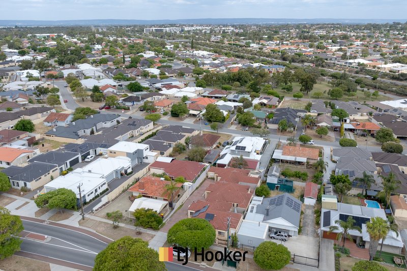 Photo - 36A Walderton Avenue, Balga WA 6061 - Image 23