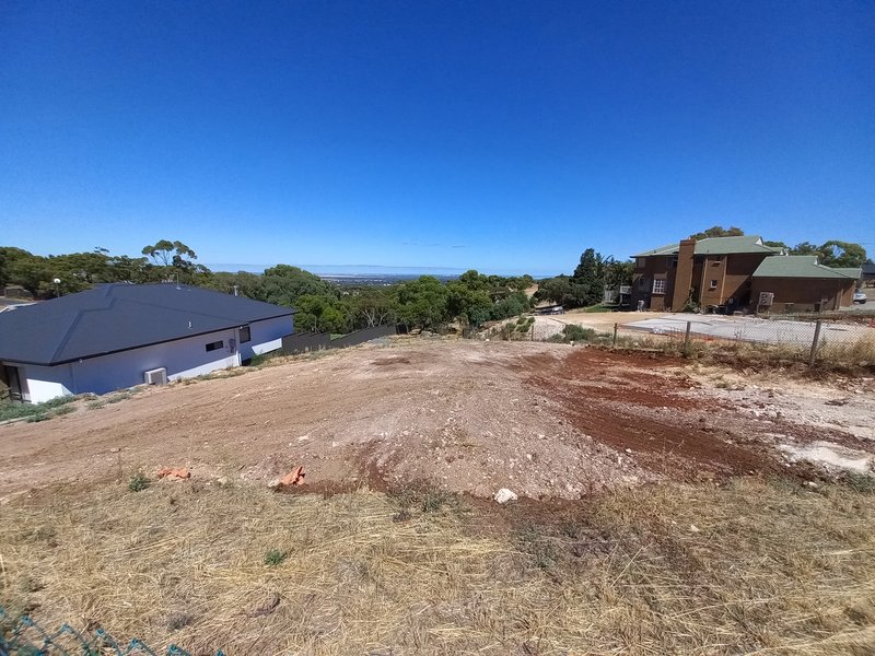 Photo - 36B Coomurra Drive, Greenwith SA 5125 - Image 3