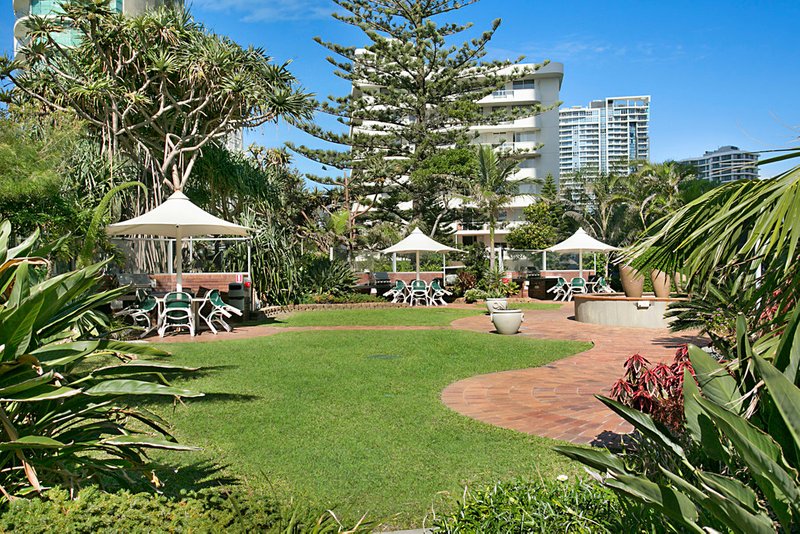 Photo - 36H 'Peninsula' 5 Clifford Street, Surfers Paradise QLD 4217 - Image 12