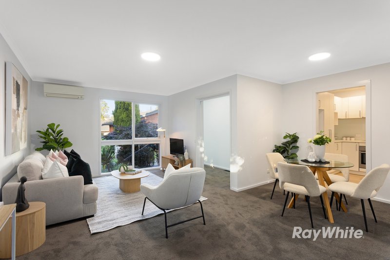 Photo - 3/7-11 Elm Grove, Mount Waverley VIC 3149 - Image 2