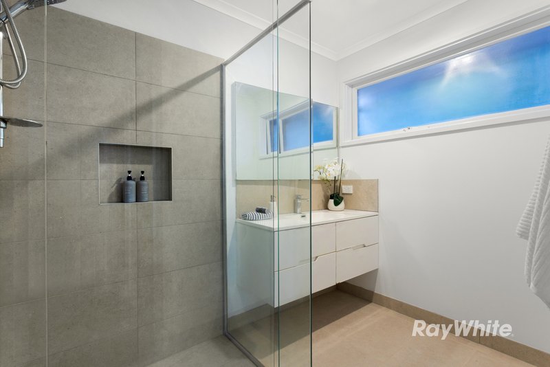 Photo - 3/7-11 Elm Grove, Mount Waverley VIC 3149 - Image 7