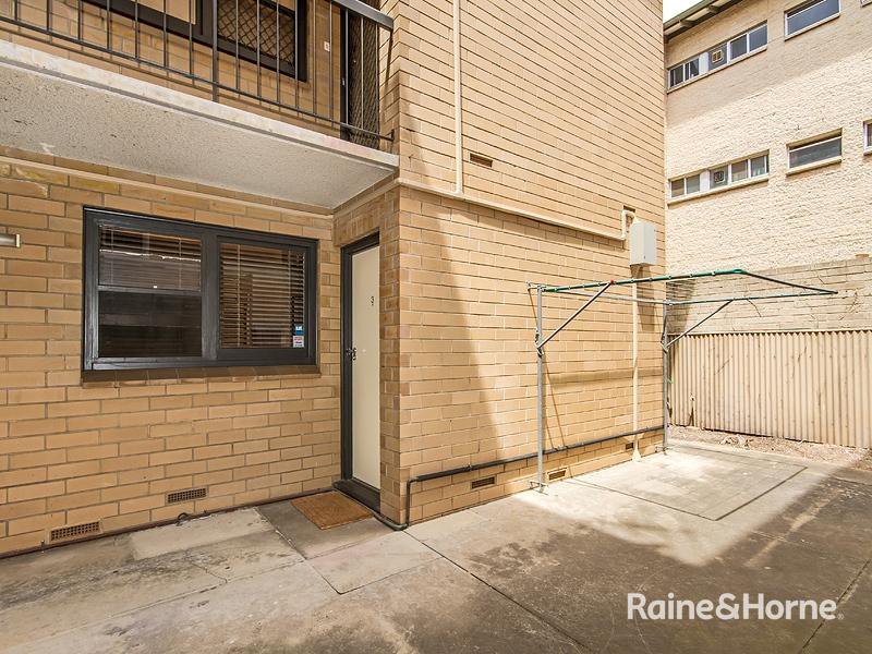Photo - 3/7-13 Wellington Square, North Adelaide SA 5006 - Image 9