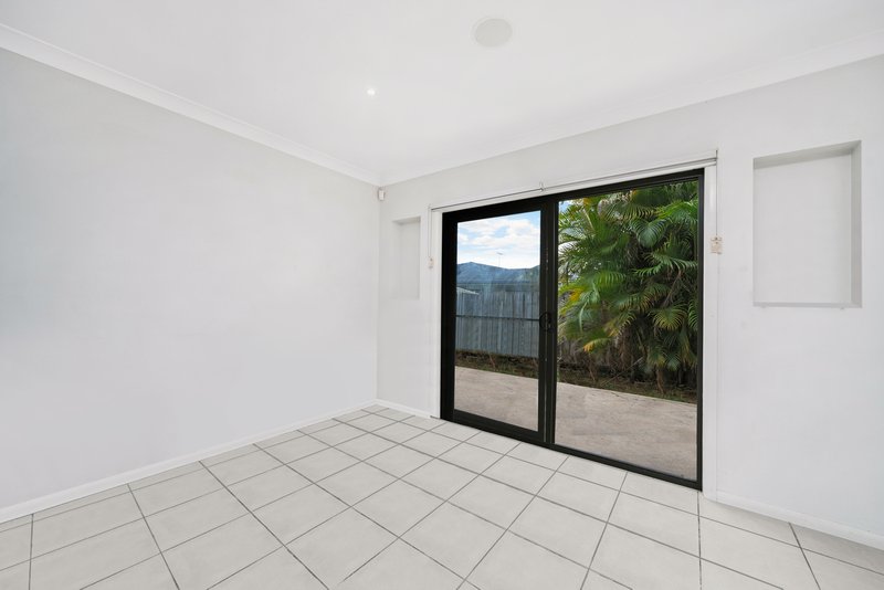 Photo - 3/7-17 Lucy Street, Marsden QLD 4132 - Image 4