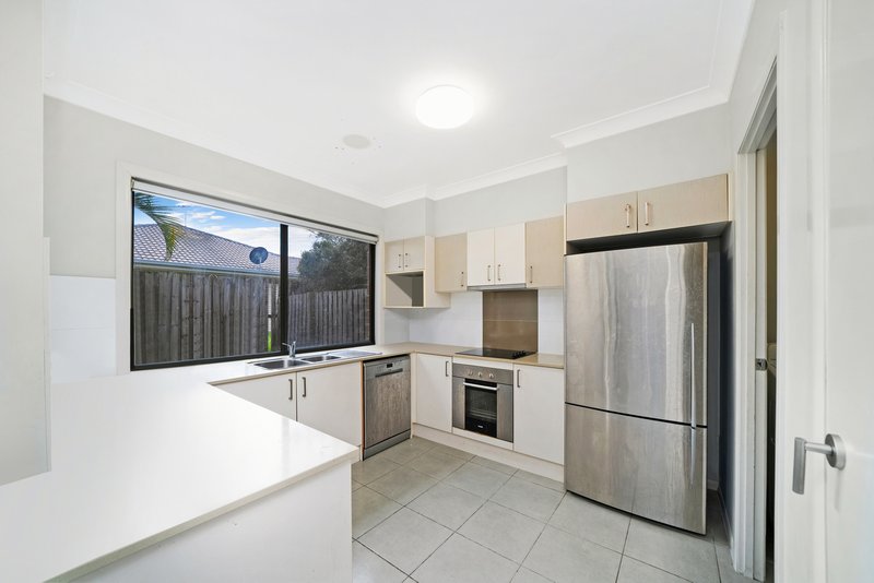 Photo - 3/7-17 Lucy Street, Marsden QLD 4132 - Image 7