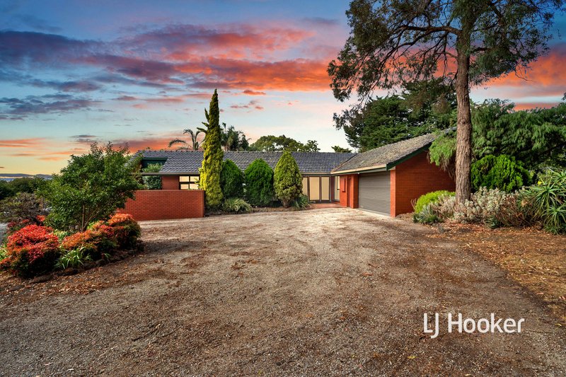 Photo - 37-38 Malanie Close, Narre Warren North VIC 3804 - Image