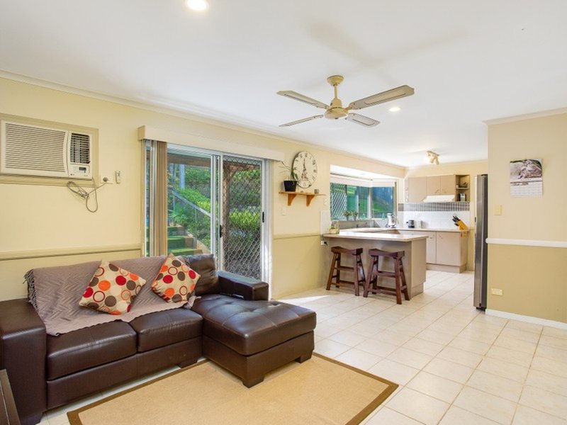 Photo - 37-39 Glenaura Drive, Tallai QLD 4213 - Image 10