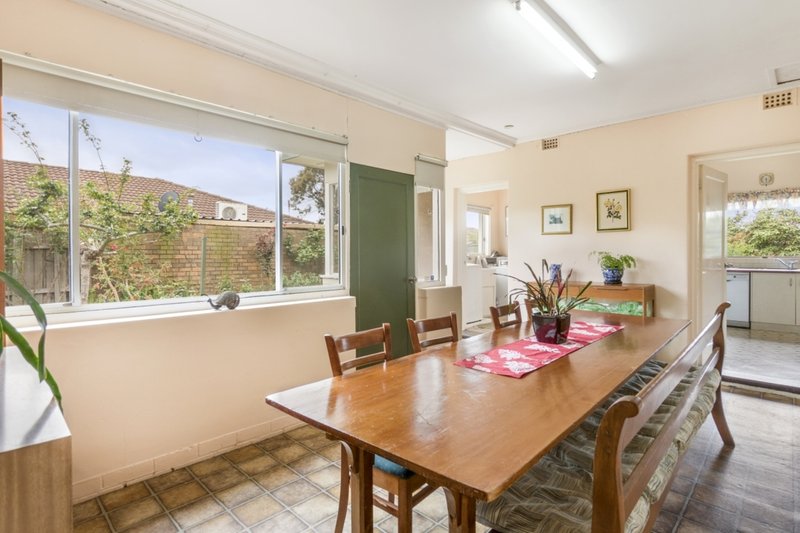 Photo - 37-39 Market Road, Werribee VIC 3030 - Image 9