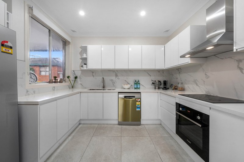 Photo - 3/7-9 Mimosa Street, Bexley NSW 2207 - Image 3