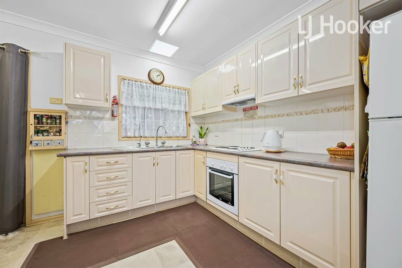 Photo - 37 Abercrombie St , Cabramatta West NSW 2166 - Image 4