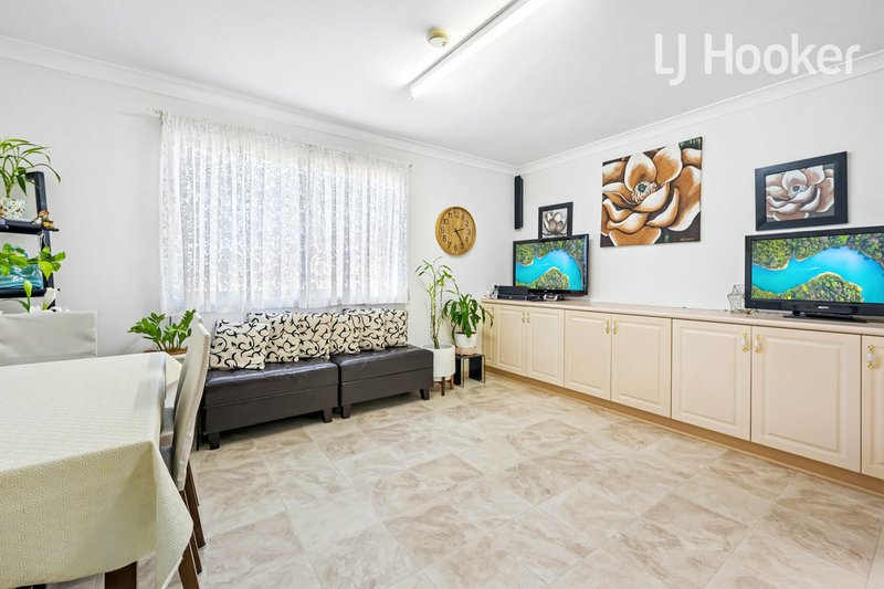 Photo - 37 Abercrombie St , Cabramatta West NSW 2166 - Image 6