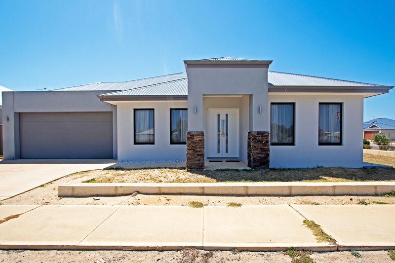 37 Adriana Parade, Jurien Bay WA 6516