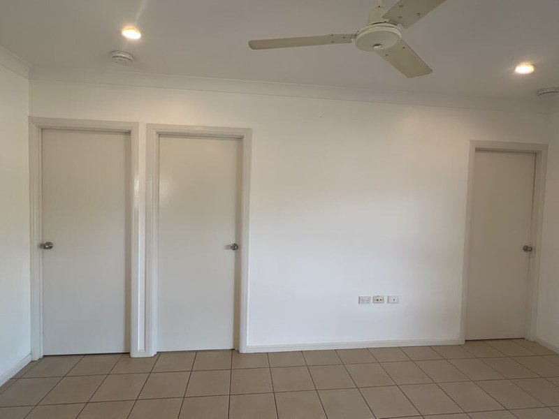 Photo - 3/7 Alakanum Court, Nanum QLD 4874 - Image 6