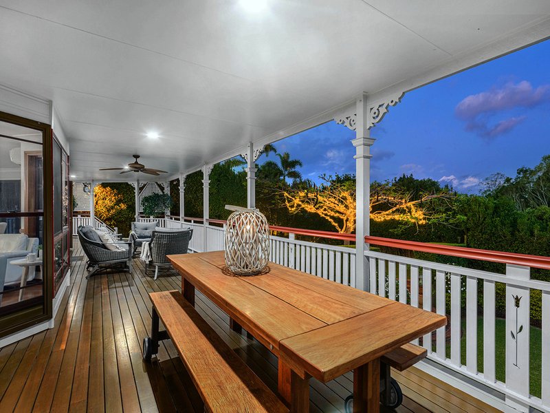 Photo - 37 Alba Place, Bridgeman Downs QLD 4035 - Image 24