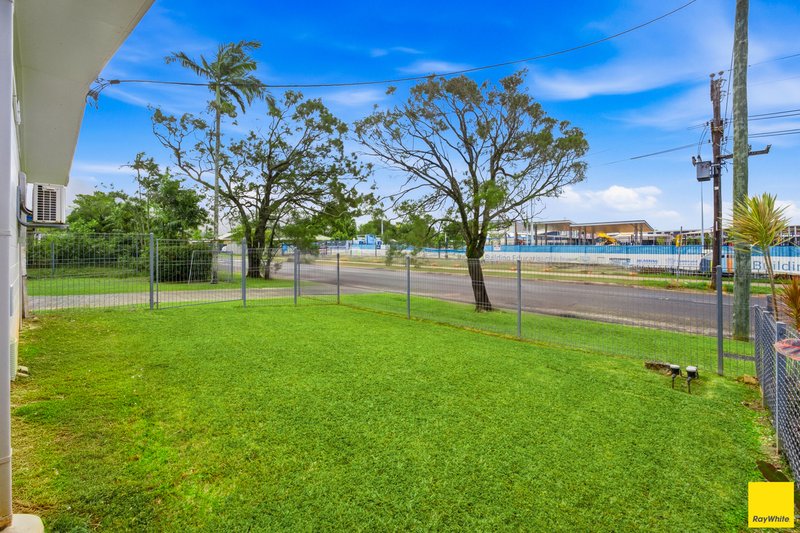 Photo - 37 Alberta Drive, Woree QLD 4868 - Image 18