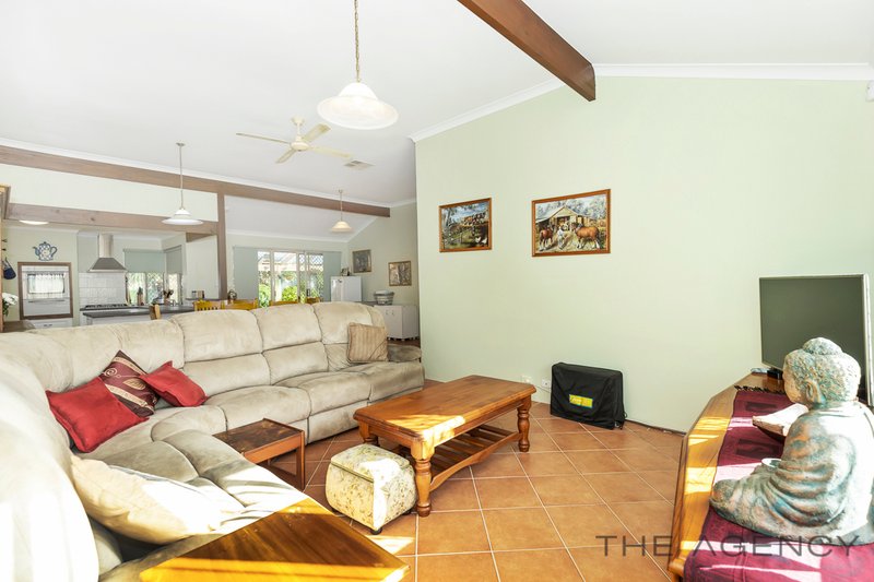 Photo - 37 Aldersea Circle, Clarkson WA 6030 - Image 8