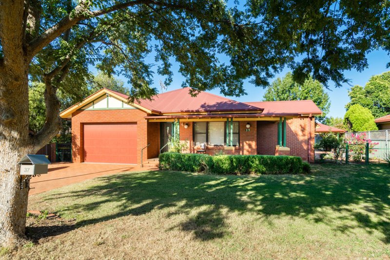 37 Allandale Drive, Dubbo NSW 2830