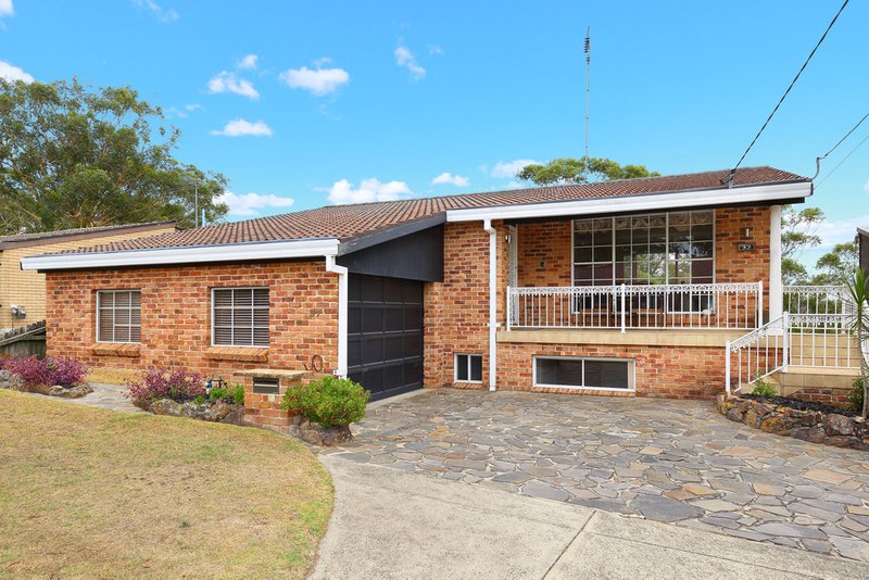 37 Allwood Crescent, Lugarno NSW 2210