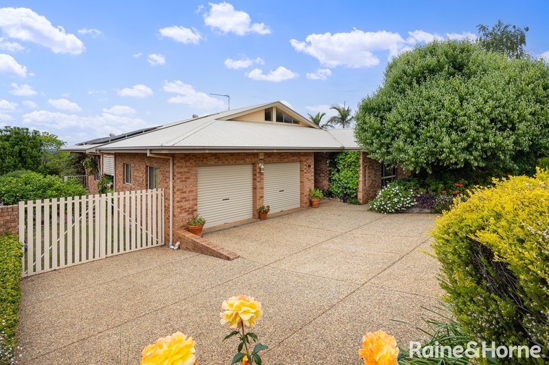 37 Amaroo Street, Kooringal NSW 2650