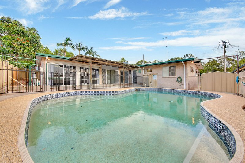 37 Anderson Street, Clinton QLD 4680