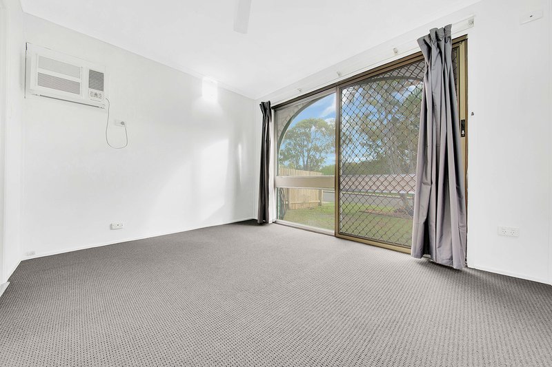 Photo - 37 Anderson Street, Clinton QLD 4680 - Image 9