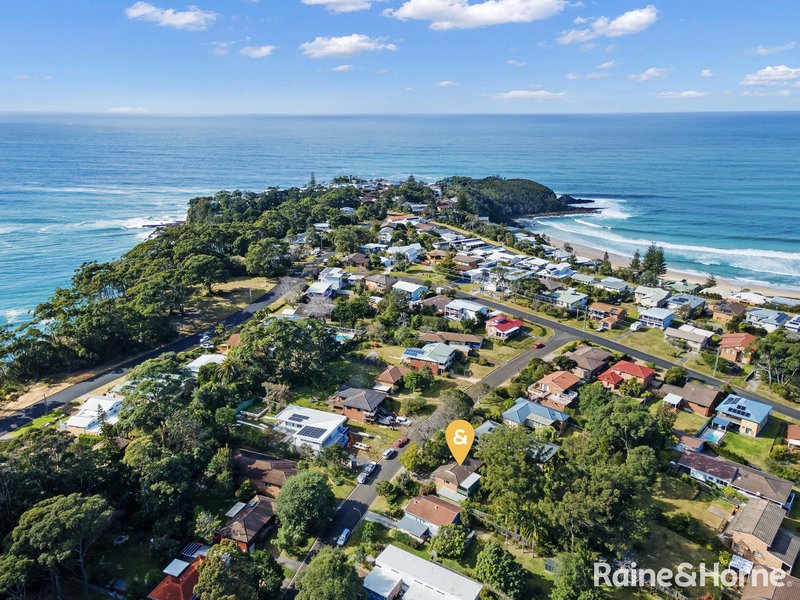 Photo - 37 Anker Avenue, Mollymook Beach NSW 2539 - Image 6