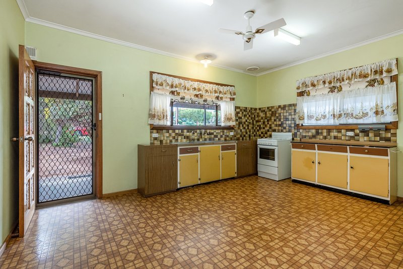 Photo - 37 Anzac Ave , Swan Reach SA 5354 - Image 3