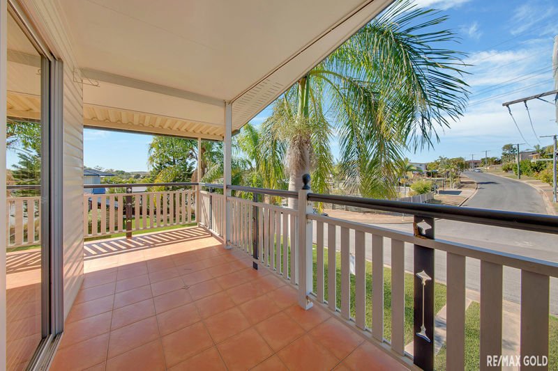 Photo - 37 Aramac Drive, Clinton QLD 4680 - Image 8