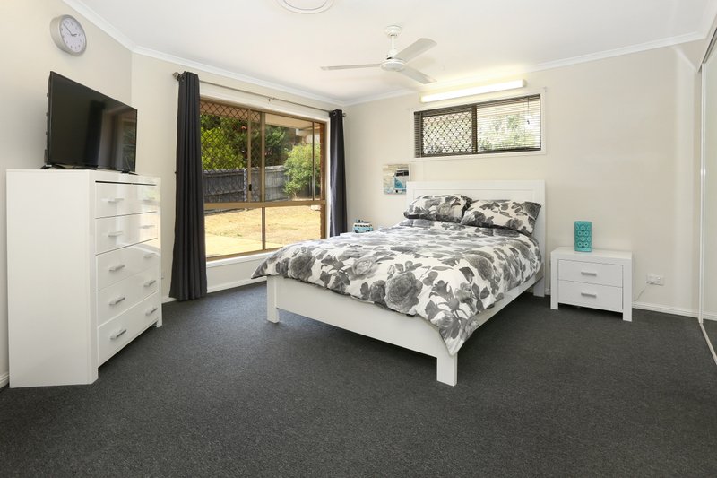 Photo - 37 Arnold Palmer Drive, Parkwood QLD 4214 - Image 9