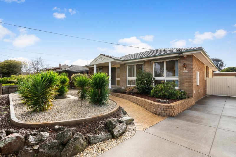 37 Avonhurst Drive, Glen Waverley VIC 3150