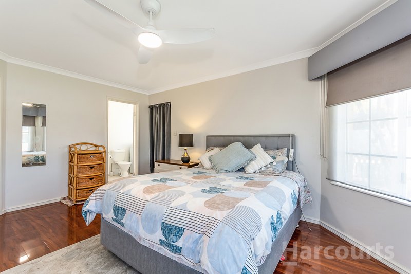 Photo - 37 Backshall Place, Wanneroo WA 6065 - Image 13