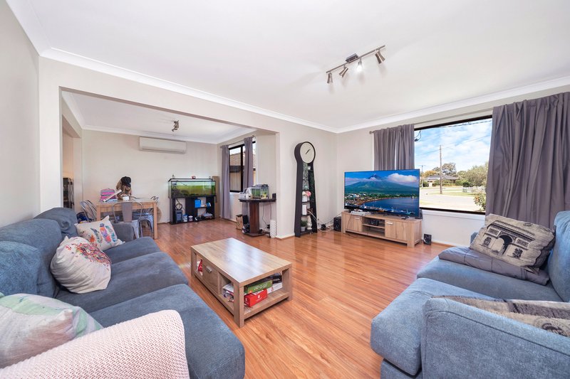 Photo - 37 Balbeek Avenue, Blacktown NSW 2148 - Image 3