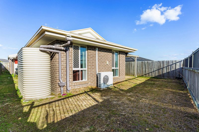 Photo - 37 Ballow Cres , Redbank Plains QLD 4301 - Image 12