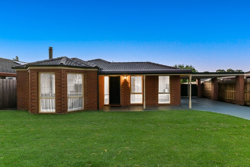 37 Balmoral Way, Pakenham VIC 3810