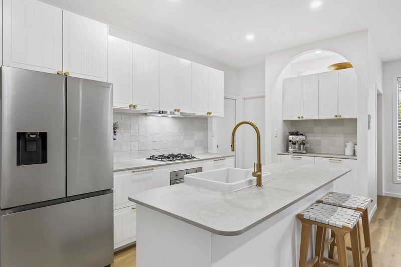 Photo - 3/7 Bambarra Street, Southport QLD 4215 - Image 1