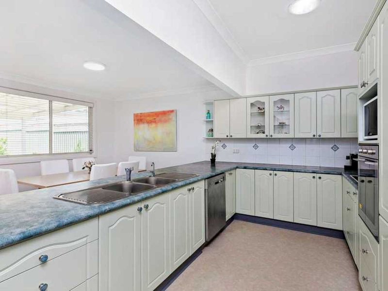 Photo - 37 Barker Avenue, Silverwater NSW 2128 - Image 5