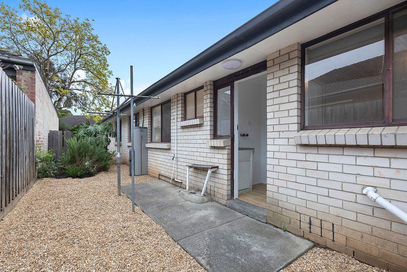 Photo - 3/7 Barker Street, Cheltenham VIC 3192 - Image 9