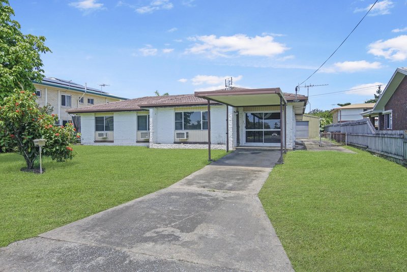 Photo - 37 Barton Street, West Mackay QLD 4740 - Image 2