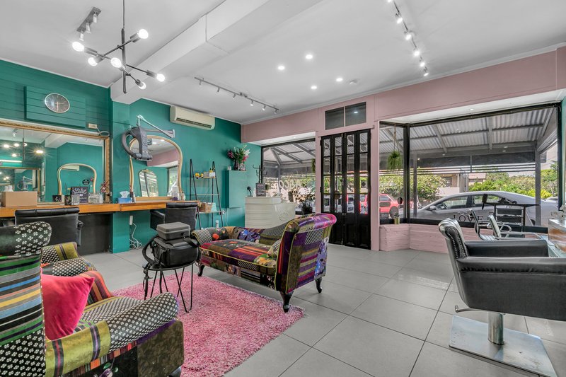 Photo - 37 Beatrice Street, Taringa QLD 4068 - Image 7