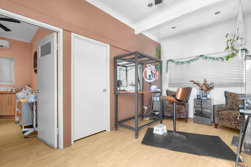 Photo - 37 Beatrice Street, Taringa QLD 4068 - Image 14