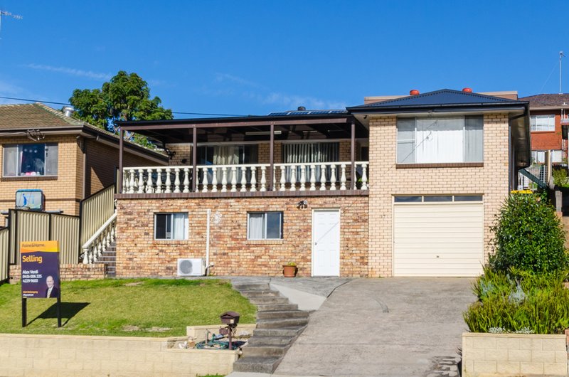 37 Beatus Street, Unanderra NSW 2526