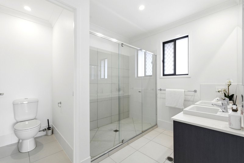 Photo - 37 Benhiam Street, Calamvale QLD 4116 - Image 18