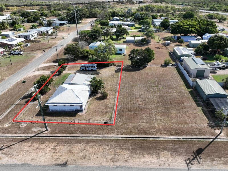 37 Bergl Street, Bowen QLD 4805