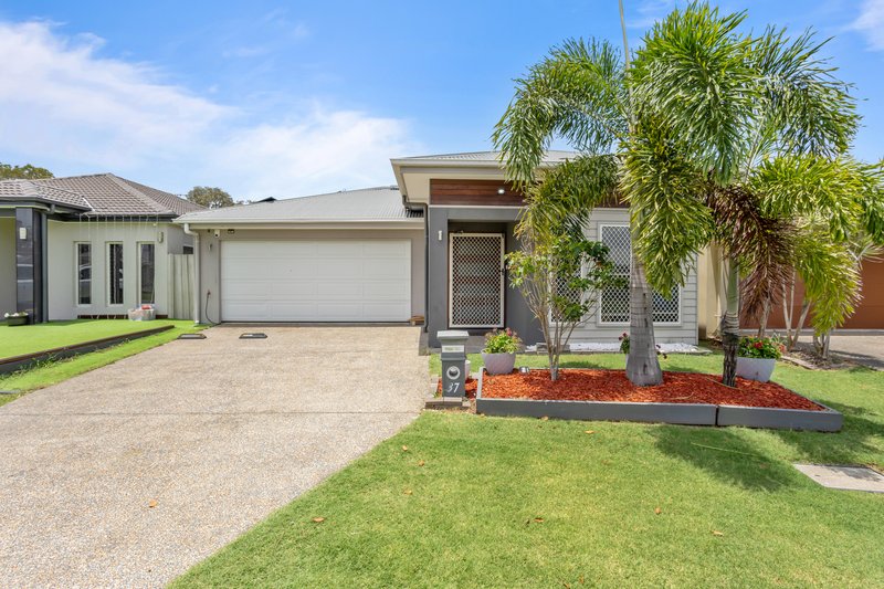 Photo - 37 Beverley Court, Griffin QLD 4503 - Image 22