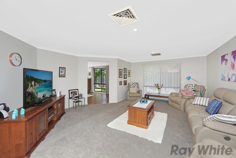 Photo - 37 Birch Drive, Hamlyn Terrace NSW 2259 - Image 4