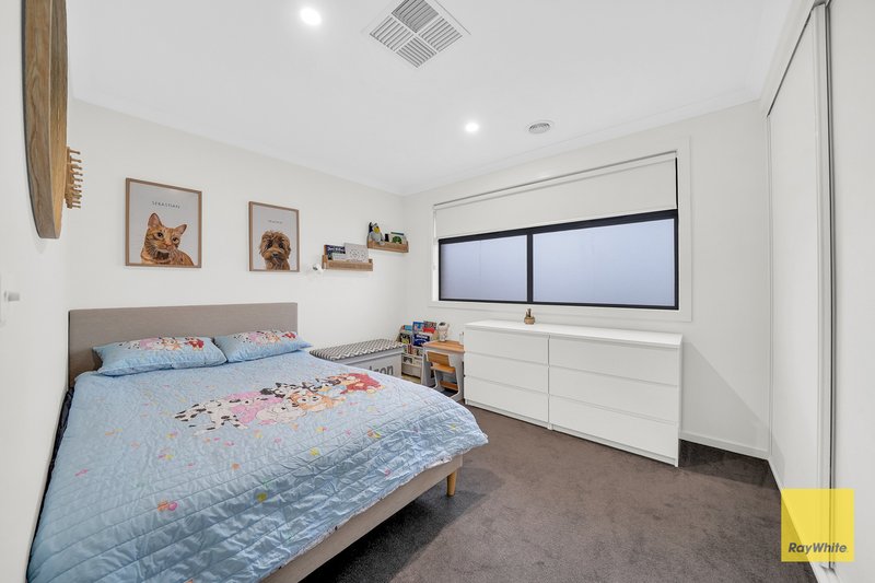 Photo - 37 Bodalla Drive, Tarneit VIC 3029 - Image 12