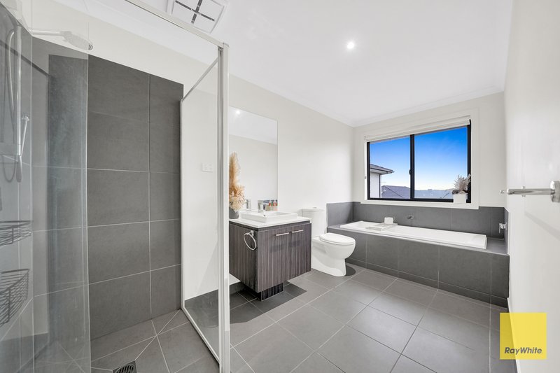 Photo - 37 Bodalla Drive, Tarneit VIC 3029 - Image 14